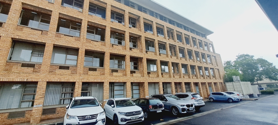 To Let commercial Property for Rent in Oakdale Western Cape